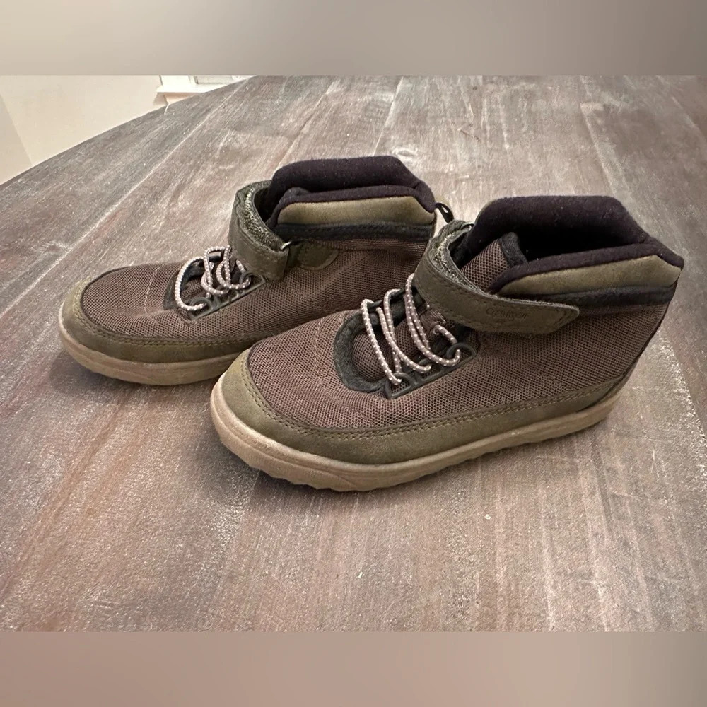 oshkosh b'gosh Boys High Top Sneaker Boots Shoes Size 12 Green